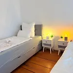 Dreamzzz L Perfekt Fuer Familien & Paare L Innenstadt L Parkhaus 100 Meter